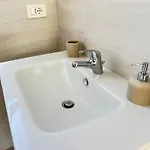 Moderno Di Beniamino Murgioni A *