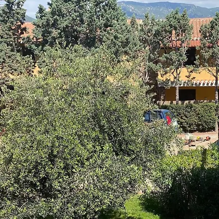 Holiday home Moderno Appartamento Di Beniamino Murgioni A Villasimius Villasimius