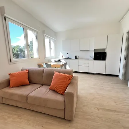 Moderno Di Beniamino Murgioni A * וילסימיוס