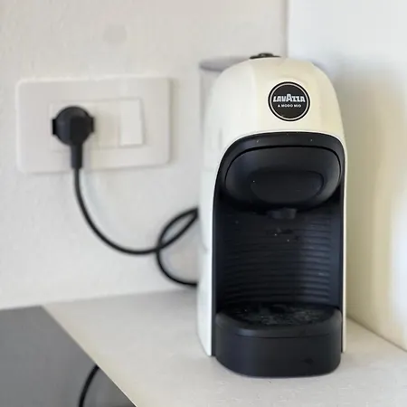 Moderno Di Beniamino Murgioni A