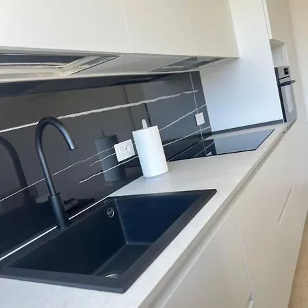 Self Check-in Apartment: Shuttle Stop & Scooter * Villasimius