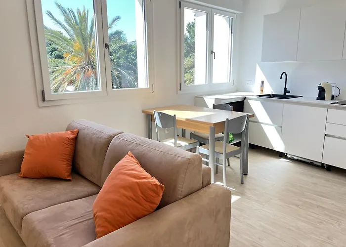 Self Check-in Apartment: Shuttle Stop & Scooter Holiday home