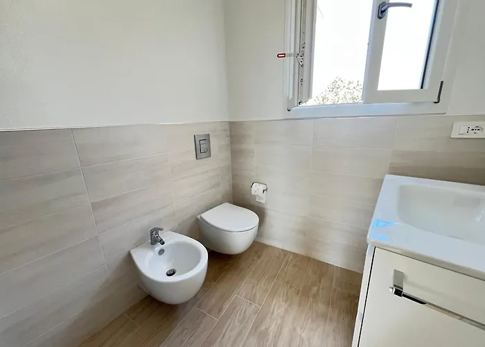 Self Check-in Apartment: Shuttle Stop & Scooter Holiday home Villasimius